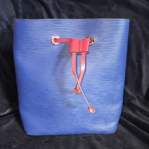 Blue & Red bucket bag
